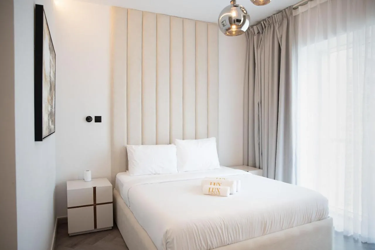 Stunning High Floor 3 Bed - Dubai Marina Apartment