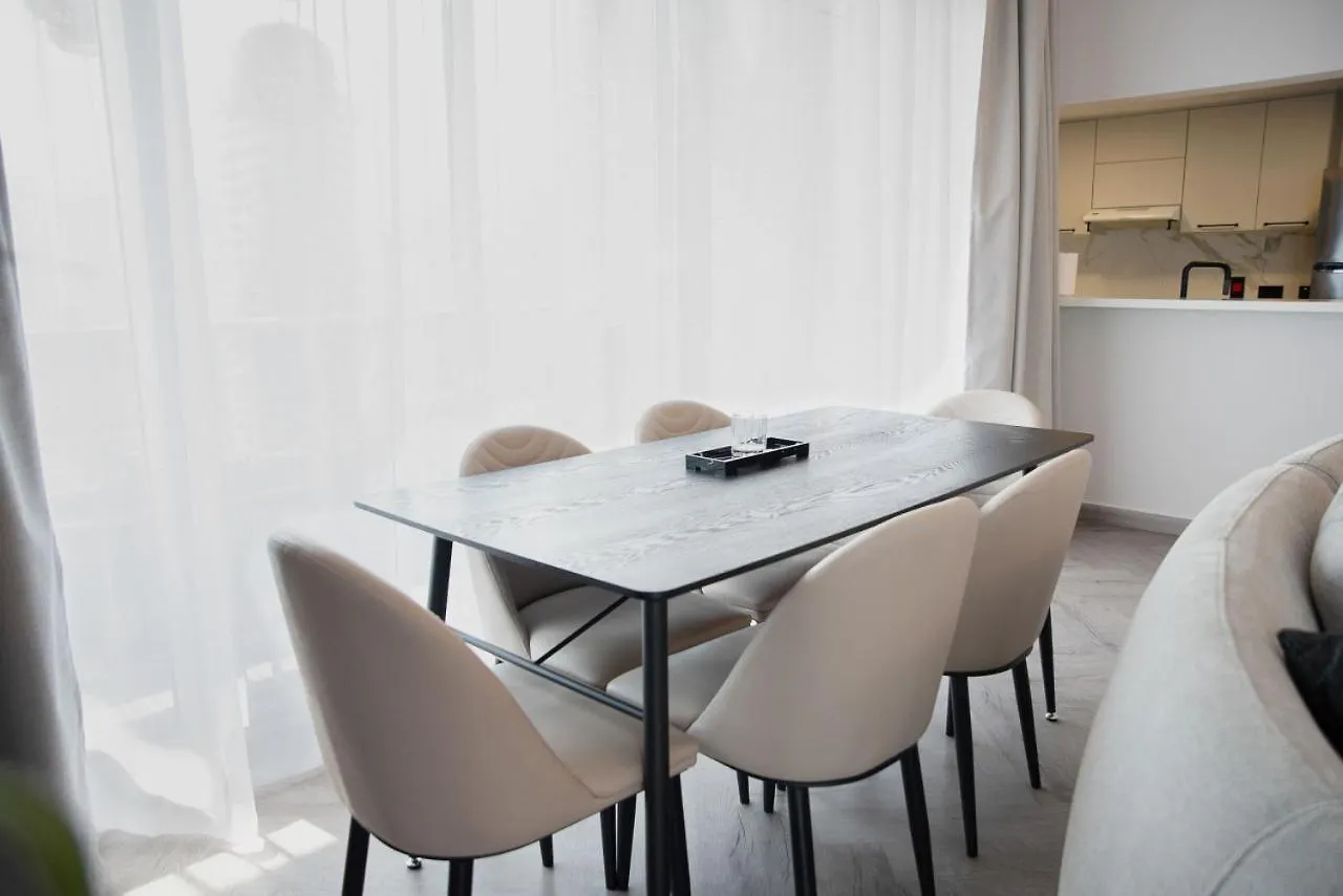Stunning High Floor 3 Bed - Dubai Marina Apartment